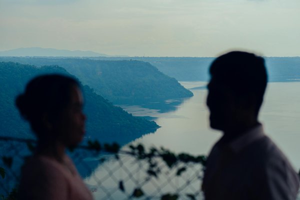 Où observer les oiseaux migrateurs en Camargue, France ?